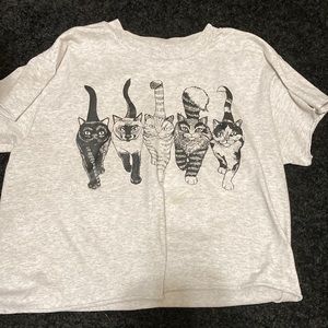 Cute cat crop top